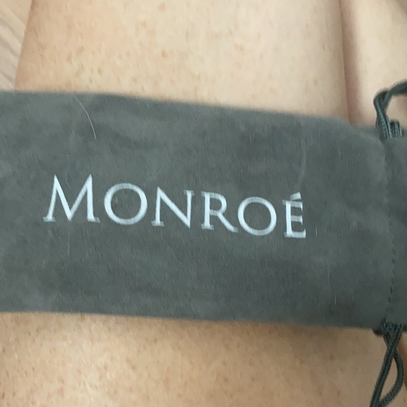 Gray leather bands with rose gold face - Picture 2 of 2